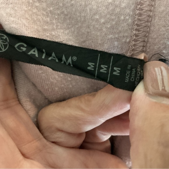 GAIAM Super Soft Pullover Hoodie - Picture 14 of 14